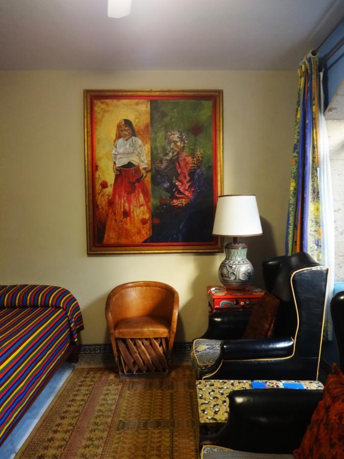Casa De Las Flores Bed & Breakfast Tlaquepaque Dış mekan fotoğraf