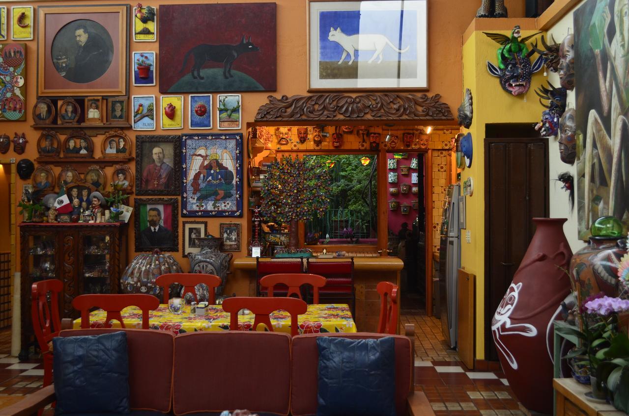Casa De Las Flores Bed & Breakfast Tlaquepaque Dış mekan fotoğraf